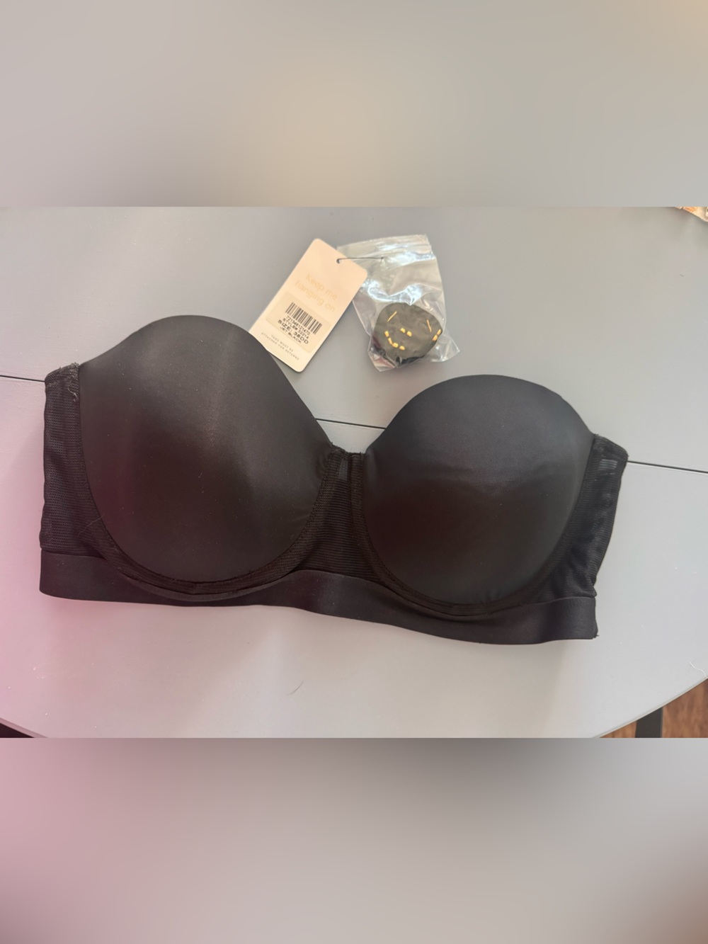 Lively Strapless Black Molded Cup Bra